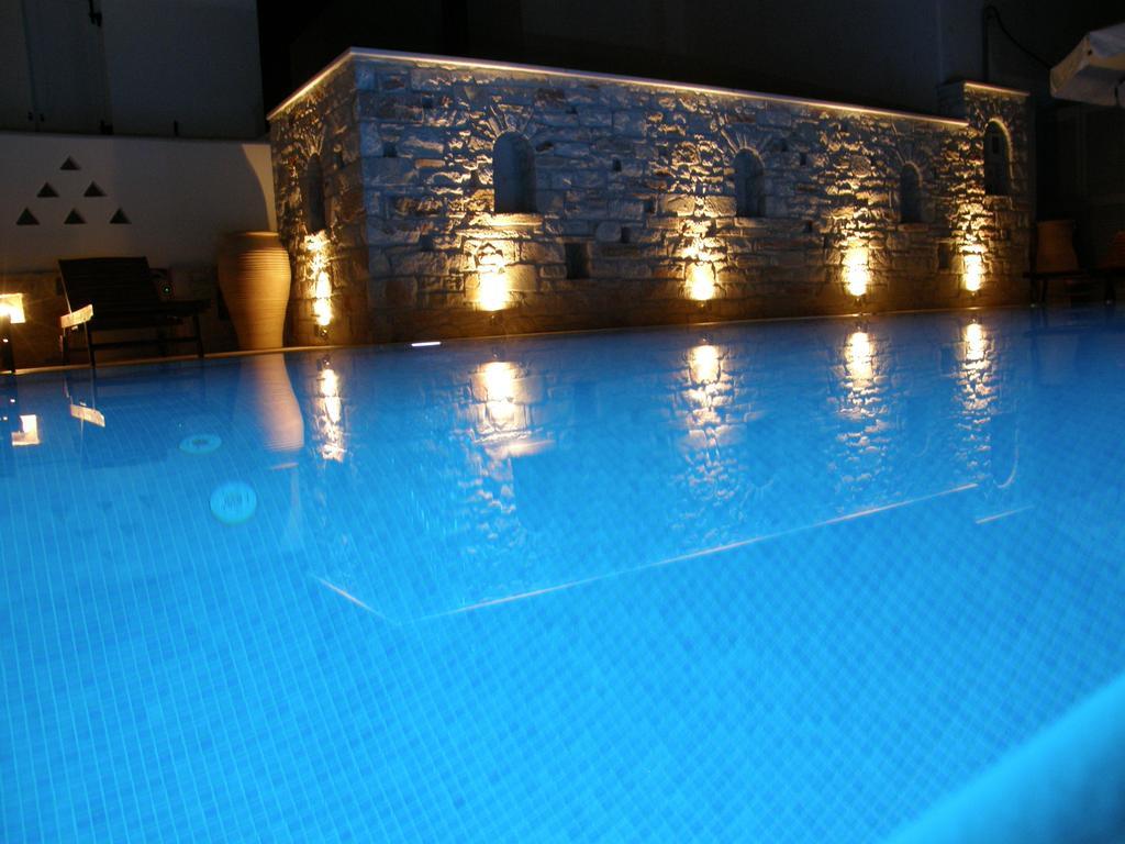 Anna Platanou Hotel Páros Zewnętrze zdjęcie