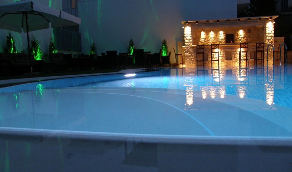 Anna Platanou Hotel Páros Zewnętrze zdjęcie